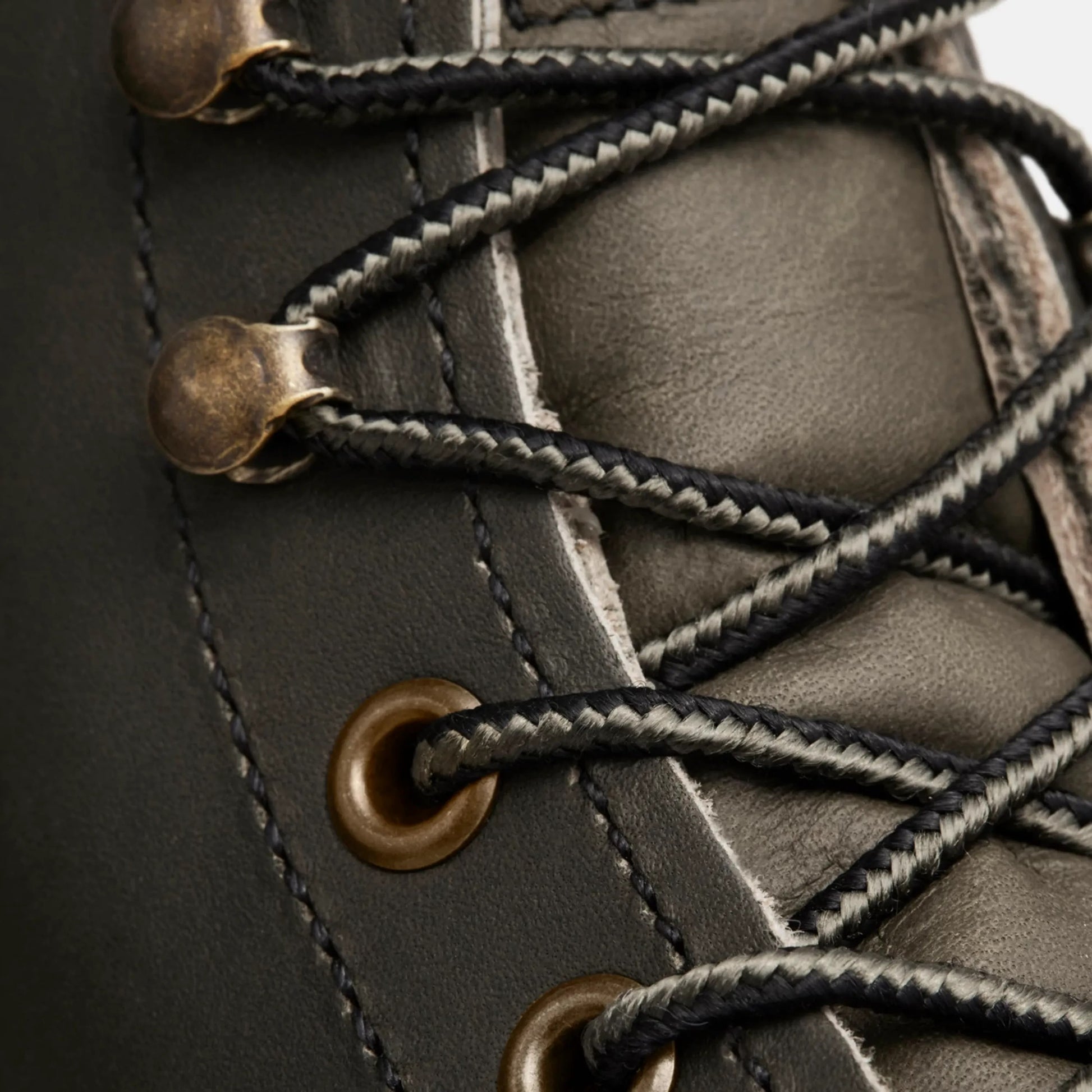 Iron Ranger 6-Inch Boot in Alpine Portage Leather 8078 | Red Wing Heritage - Red Wing Shoes Men
