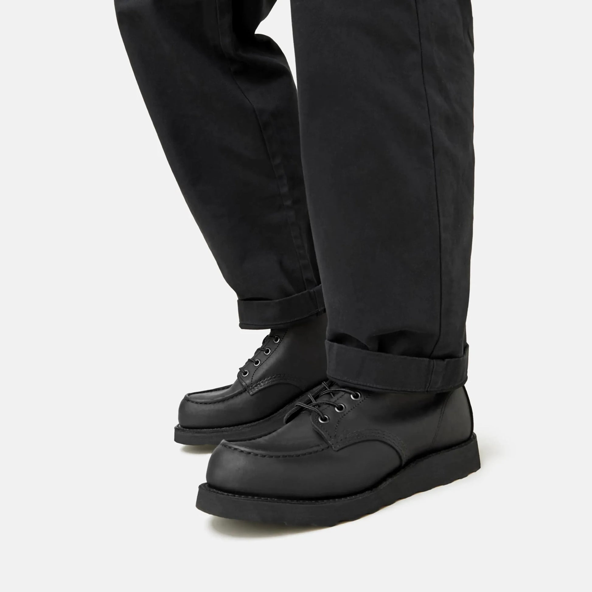 Classic Moc 6-Inch Boot in Black Leather 8074 | Red Wing Heritage - Red Wing Shoes Men