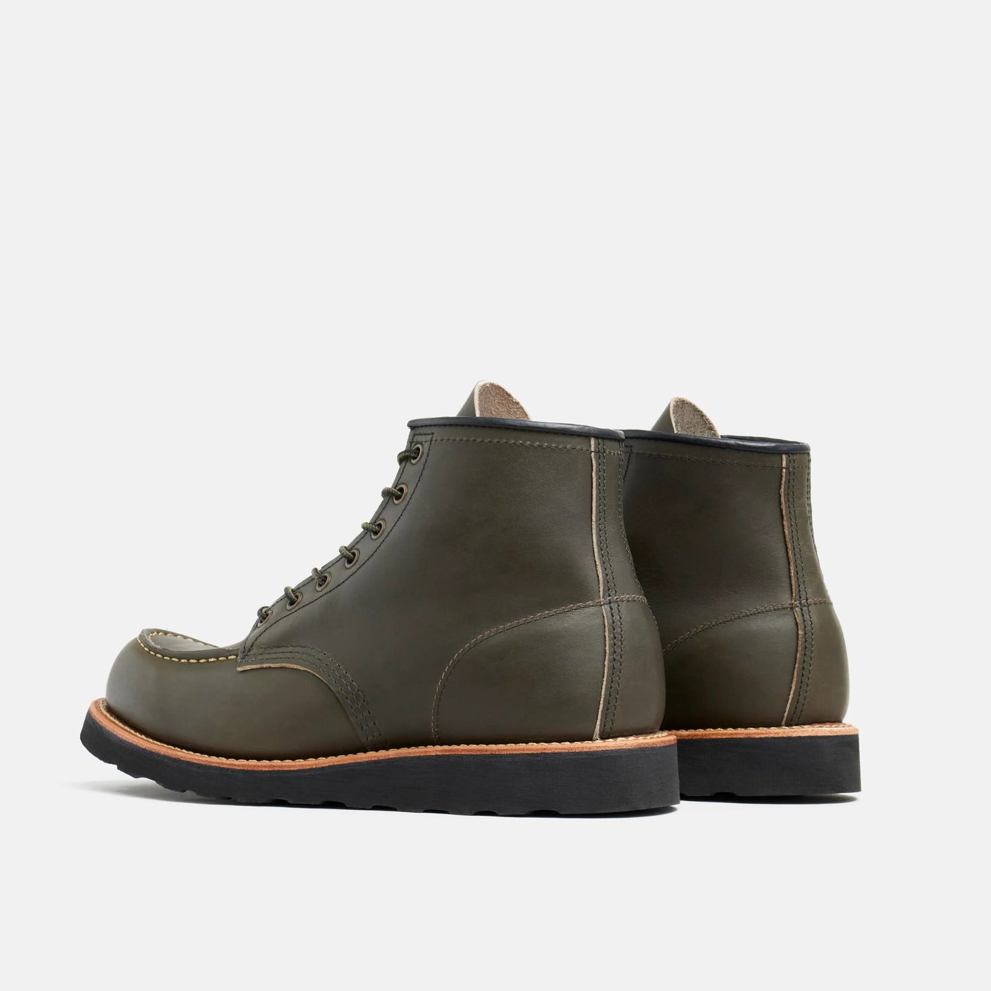 Classic Moc in Alpine Leather 8828 | Red Wing Heritage - Red Wing Shoes Men