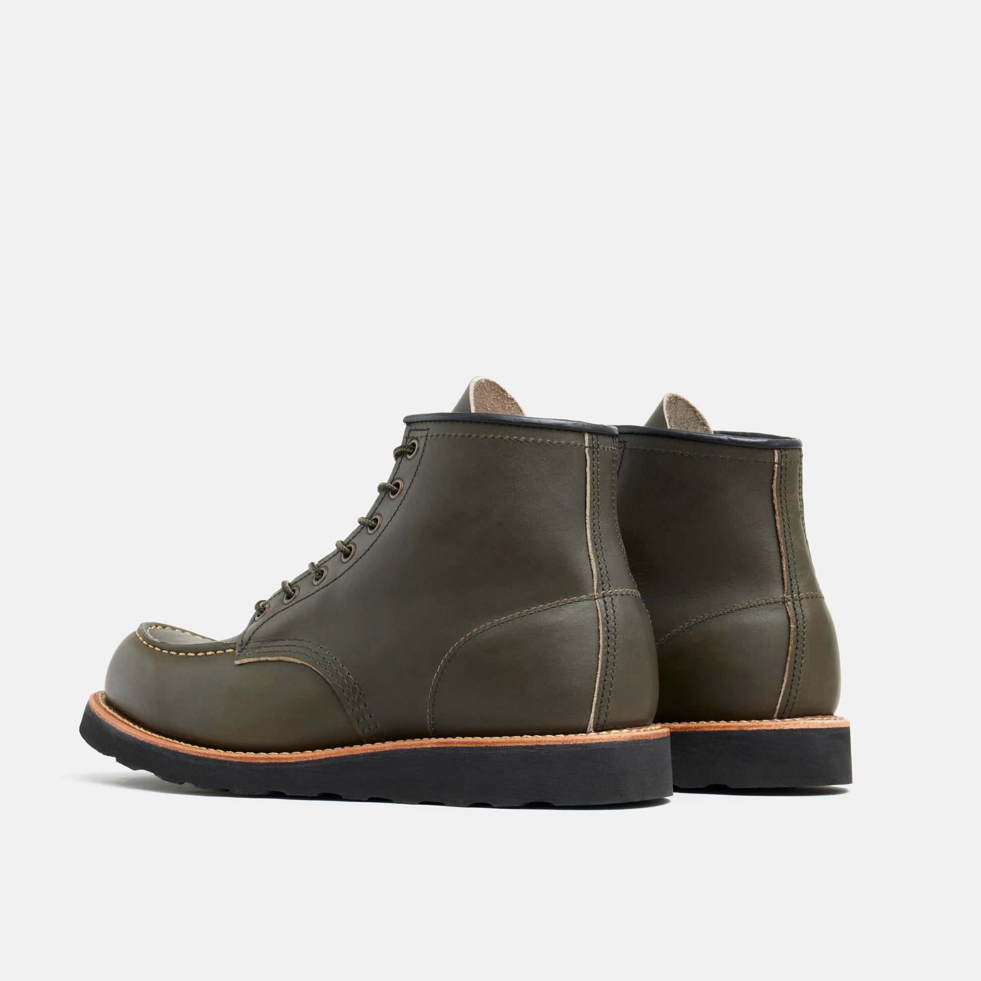 Classic Moc in Alpine Leather 8828 | Red Wing Heritage - Red Wing Shoes Men