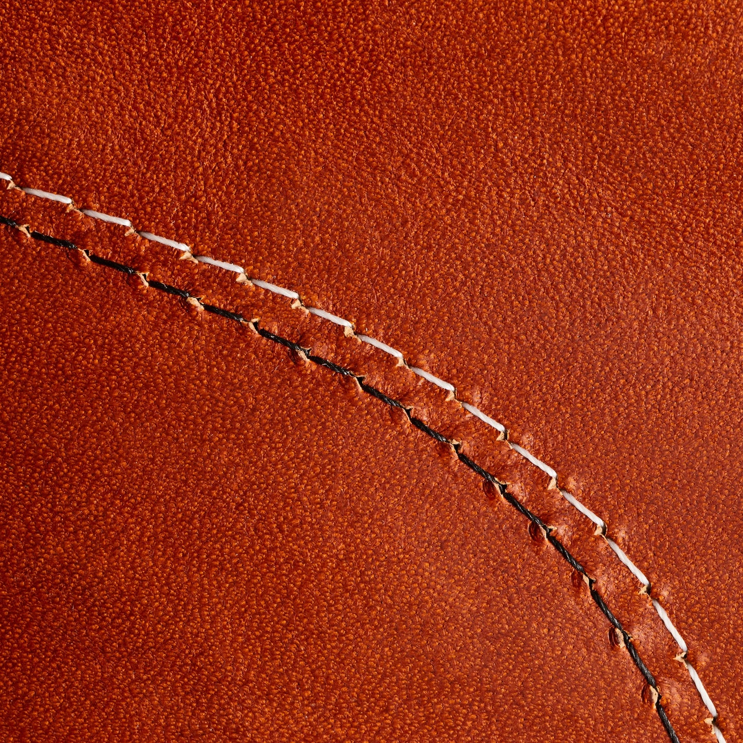Classic Moc 6-Inch Boot in Brown Leather 875 - Red Wing Shoes Men|Apparel