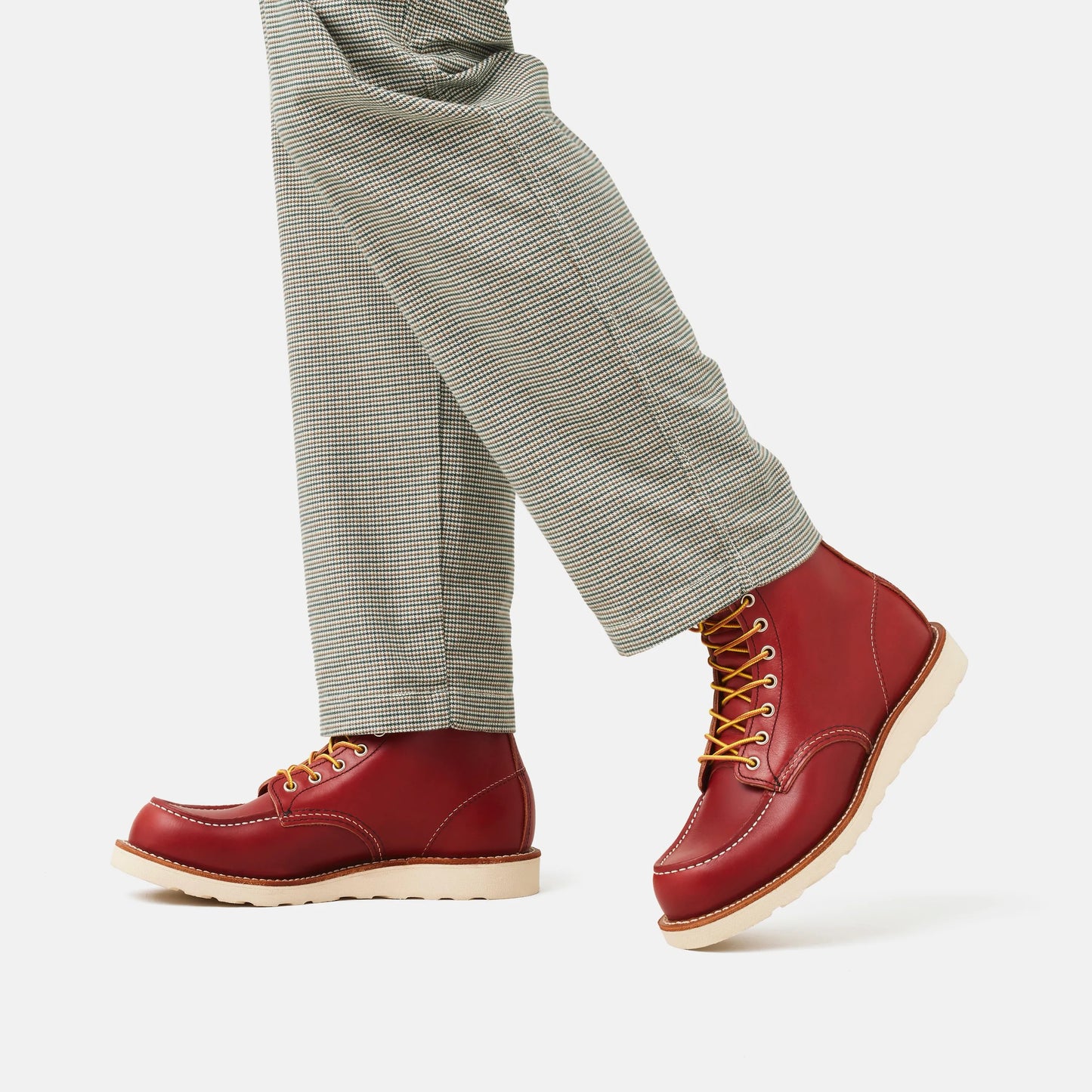 Classic Moc in Oro Russet 8875 | Red Wing Heritage - Red Wing Shoes Men