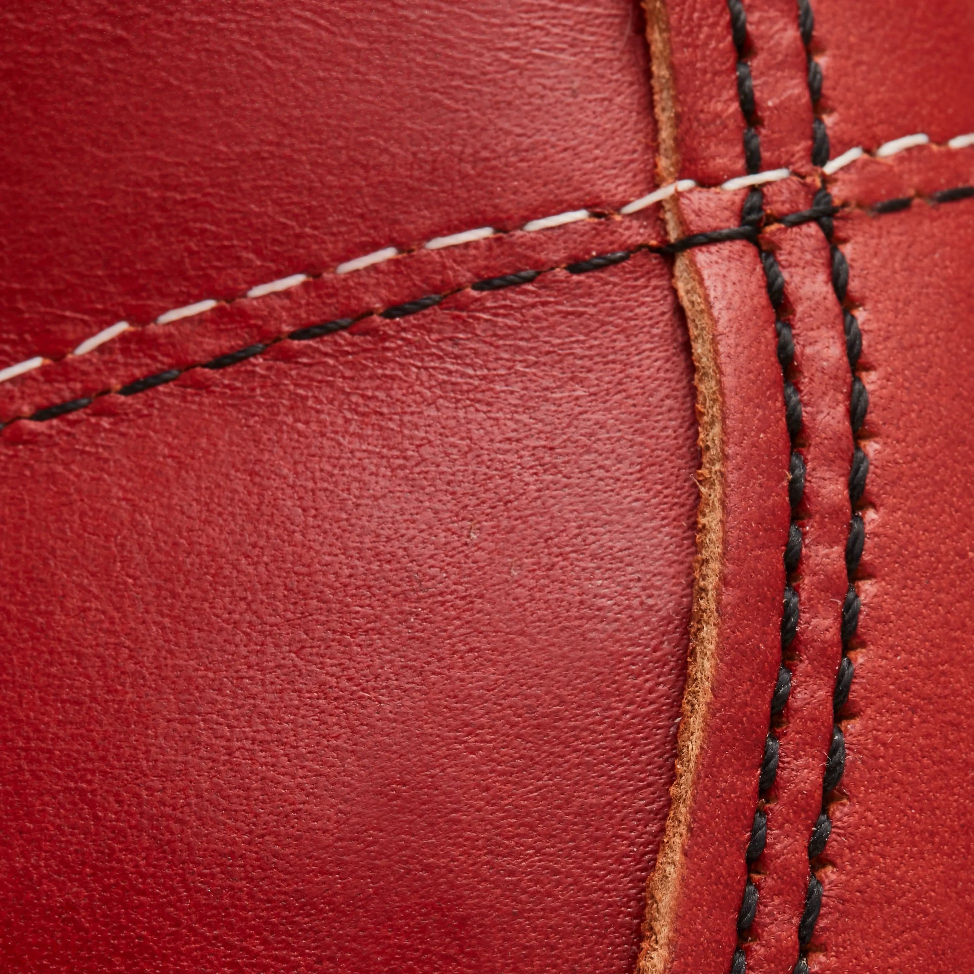 Classic Moc in Oro Russet 8875 | Red Wing Heritage - Red Wing Shoes Men