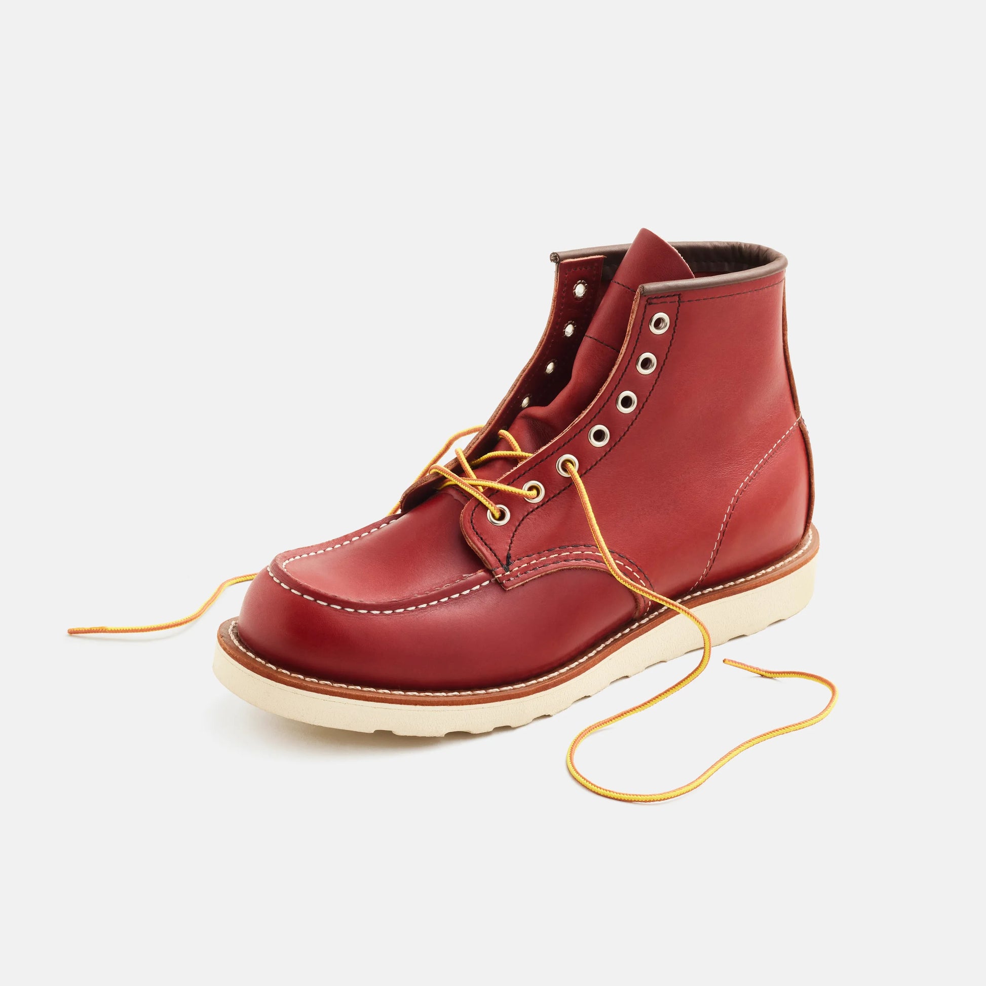 Classic Moc in Oro Russet 8875 | Red Wing Heritage - Red Wing Shoes Men