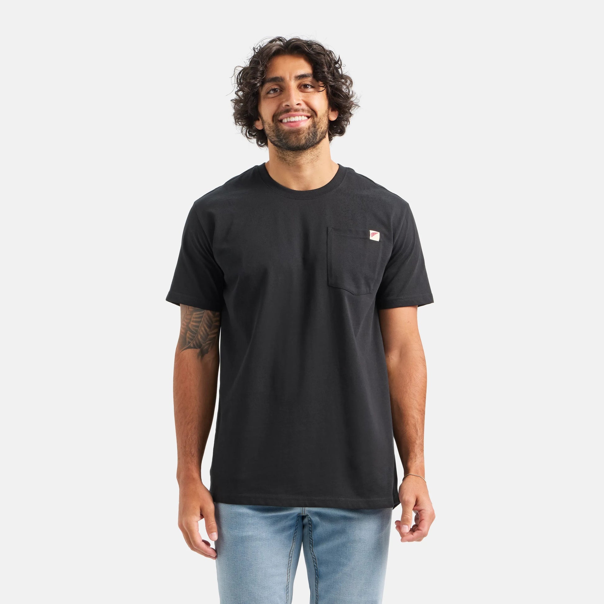 Short Sleeve Pocket T-Shirt in Black 98468 - Red Wing Shoes Men|Apparel