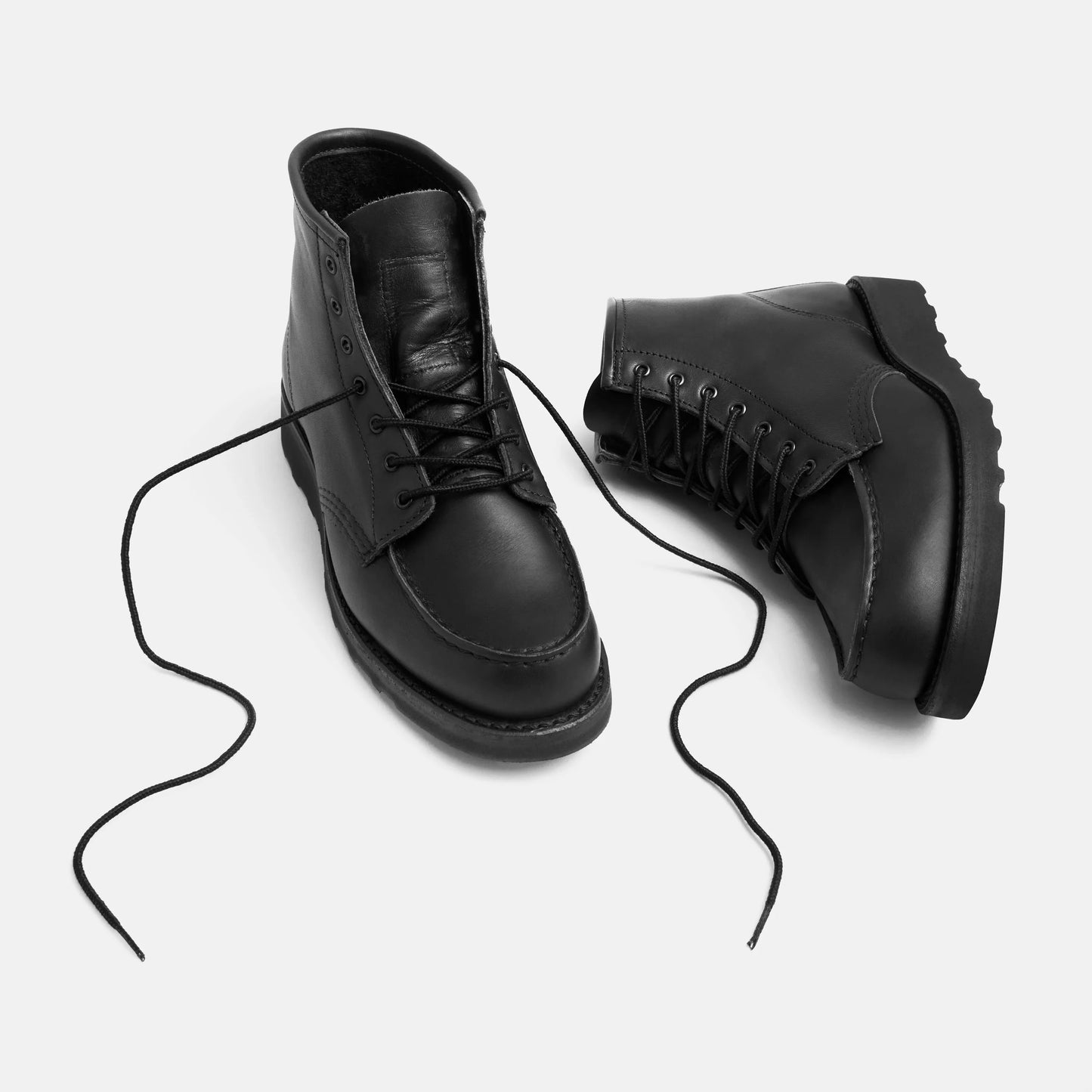 6-Inch Classic Moc Short Boot in Black Leather 3380 | Red Wing Heritage - Red Wing Shoes Women