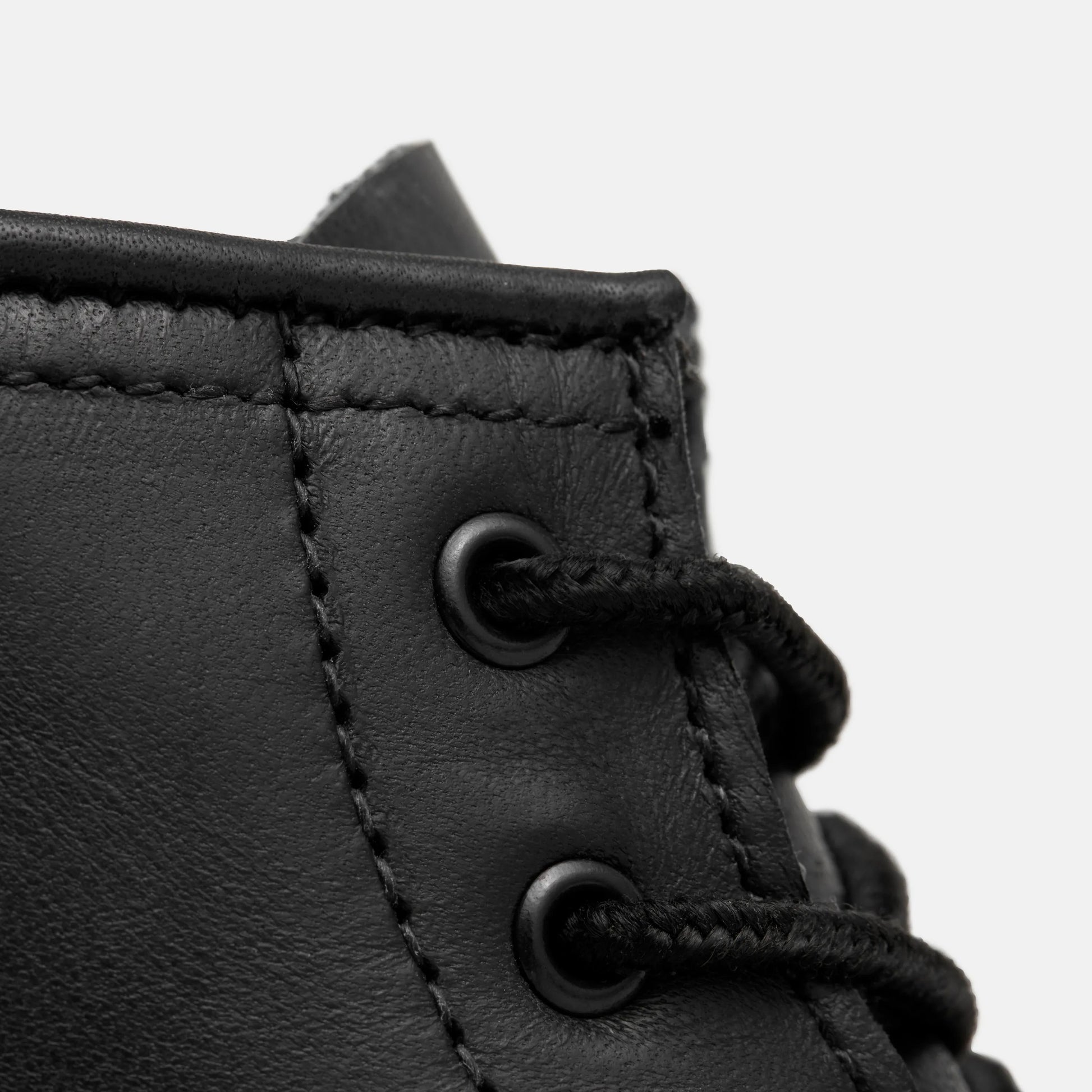 6-Inch Classic Moc Short Boot in Black Leather 3380 | Red Wing Heritage - Red Wing Shoes Women