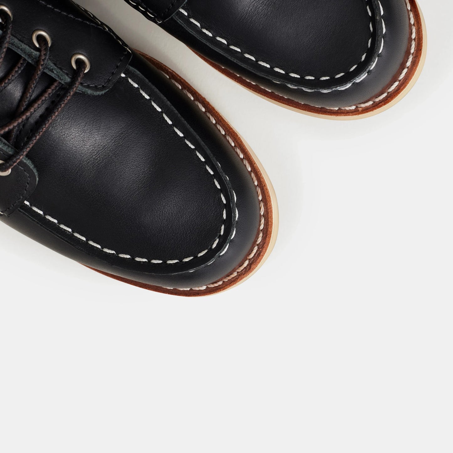 6-Inch Classic Moc Short Boot in Black Leather 3373 | Red Wing Heritage - Red Wing Shoes Women|Apparel